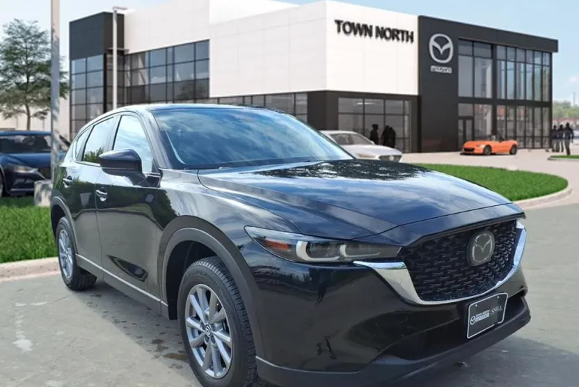 2023 Mazda CX-5 2.5 S Preferred photo 1