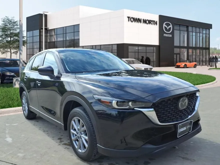 2023 Mazda CX-5 2.5 S Preferred photo 1