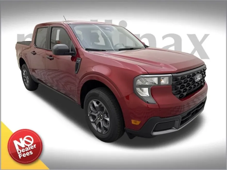 2025 Ford Maverick XLT photo 1