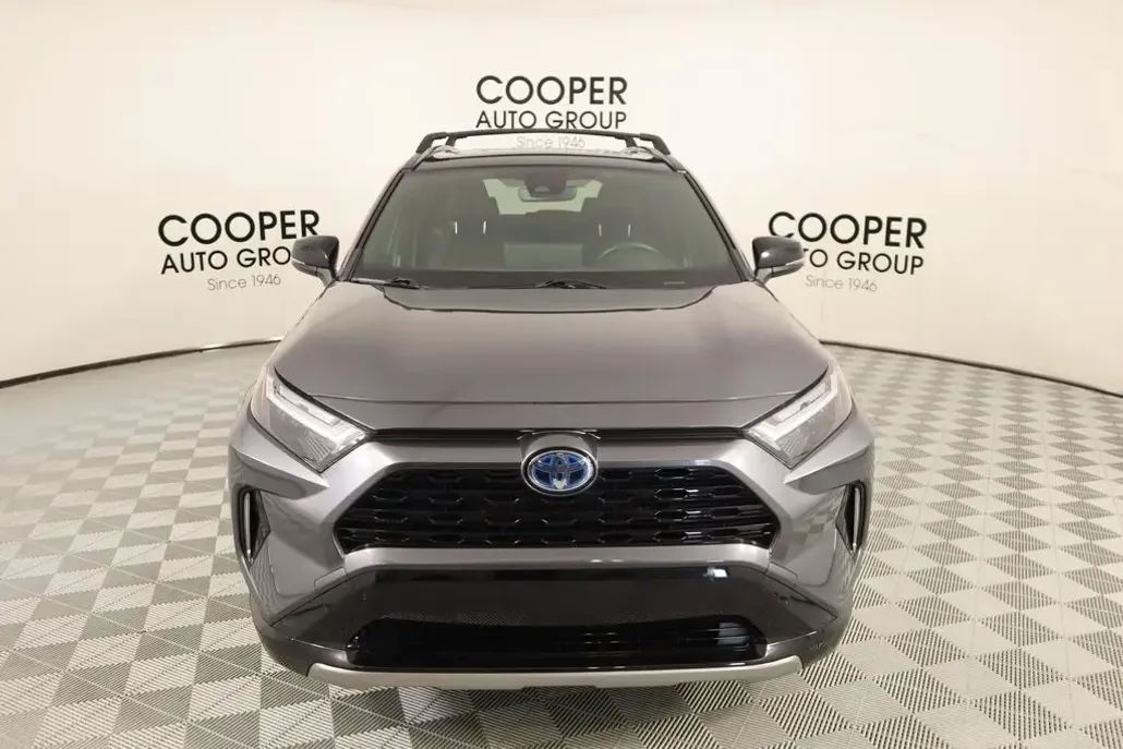2024 Toyota RAV4 Hybrid XSE photo 1