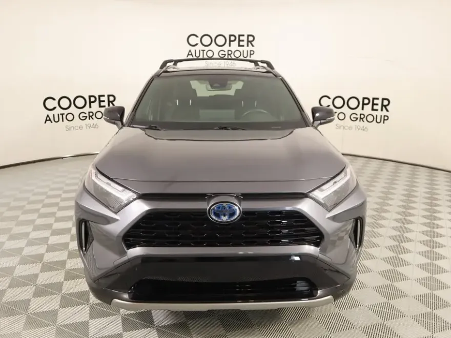 2024 Toyota RAV4 Hybrid XSE photo 1