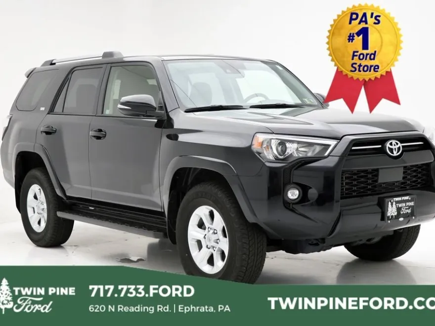 2024 Toyota 4Runner SR5 Premium photo 1