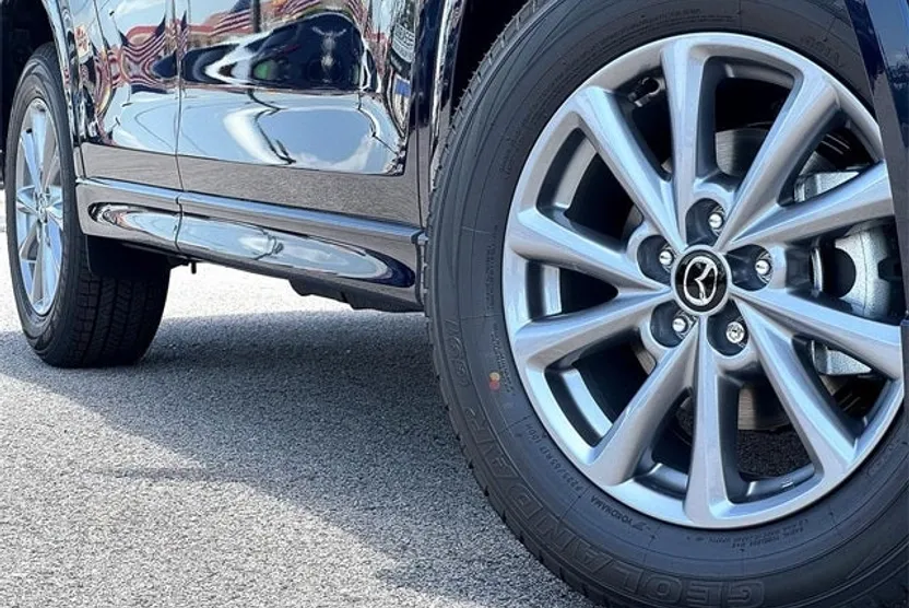 2025 Mazda CX-5 2.5 S Preferred photo 1