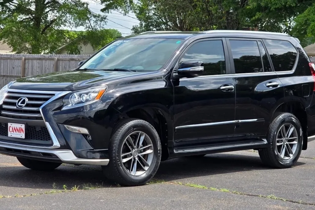 2018 Lexus GX 460 photo 1