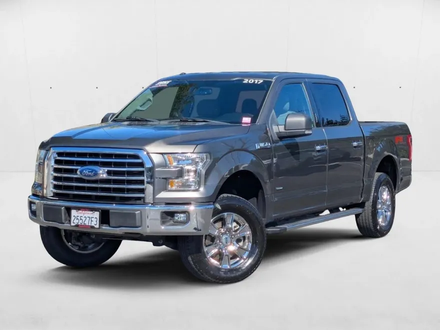 2017 Ford F-150 XLT photo 1