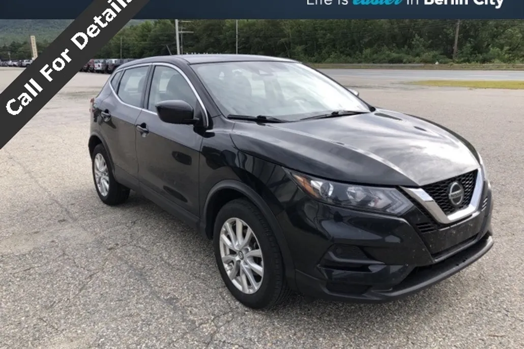 2021 Nissan Rogue Sport S photo 1