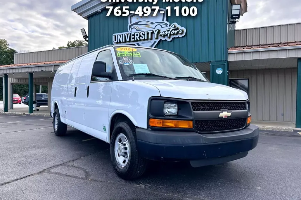 2014 Chevrolet Express 3500 Cargo photo 1