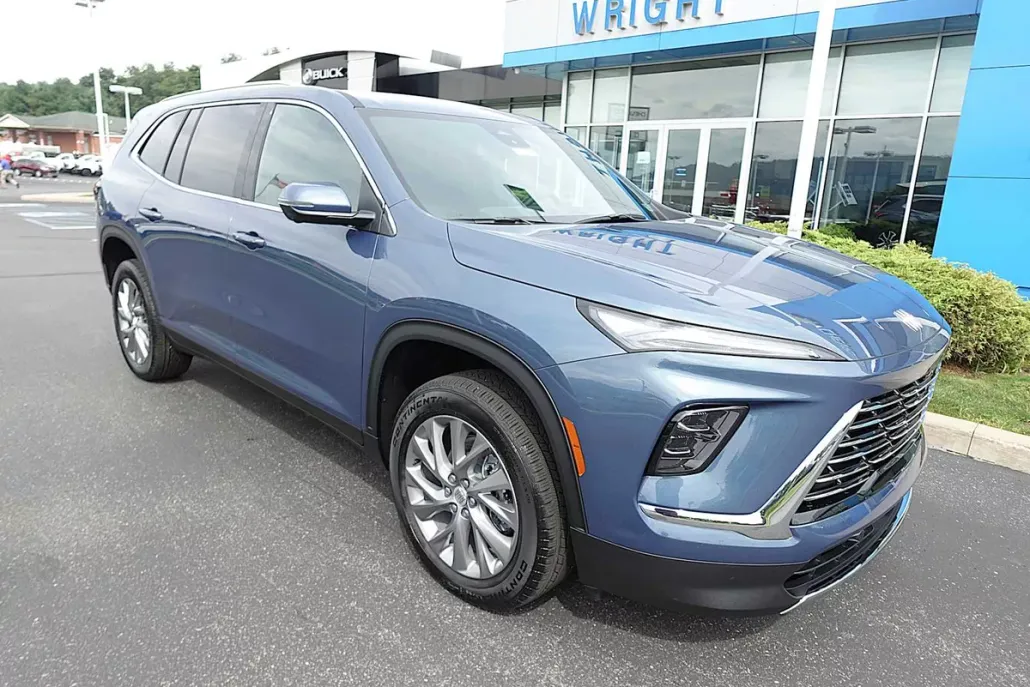 2026 Buick Enclave Preferred photo 1