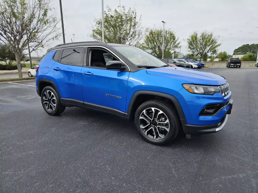 2022 Jeep Compass Limited photo 1