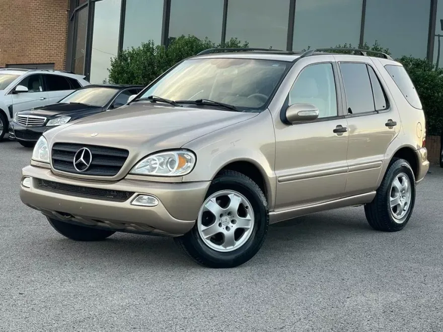 2002 Mercedes Benz ML 320 photo 1