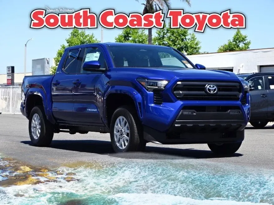 2025 Toyota Tacoma SR5 photo 1