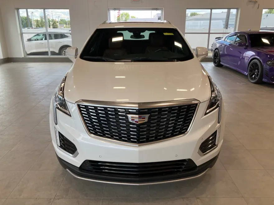 2021 Cadillac XT5 Premium Luxury photo 1