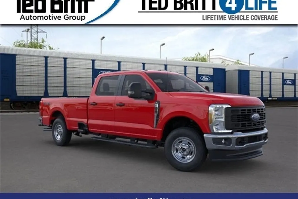 2025 Ford F-350 photo 1