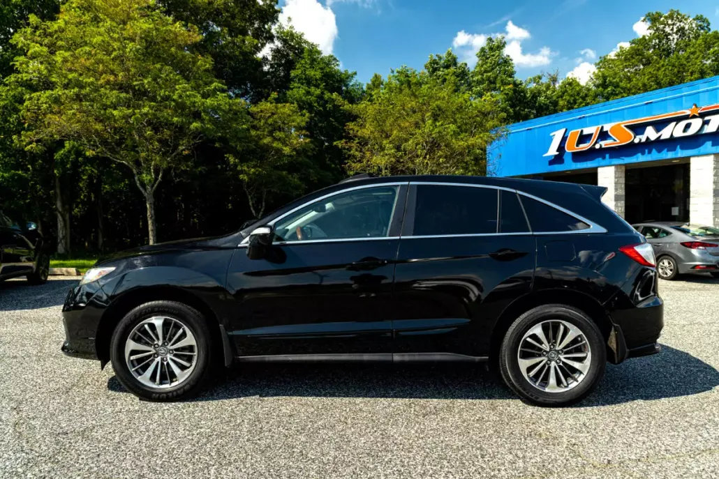 2017 Acura RDX Advance photo 1