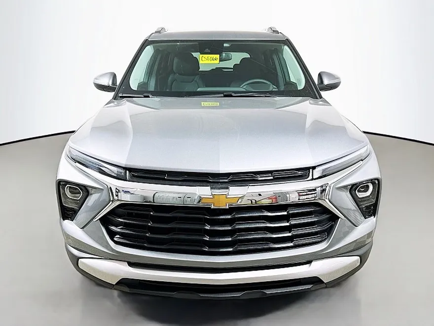 2026 Chevrolet Trailblazer LT photo 1