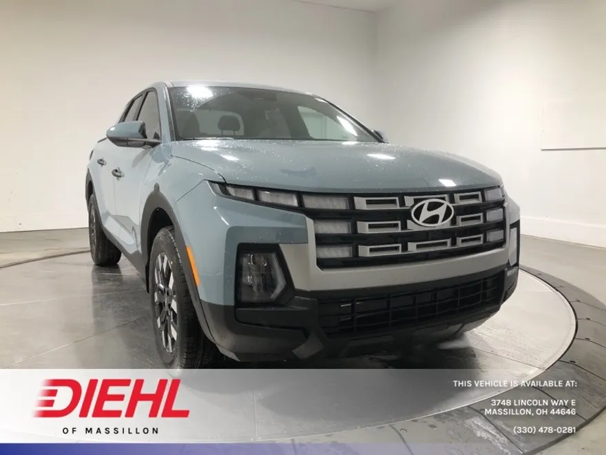 2025 Hyundai Santa Cruz SE photo 1