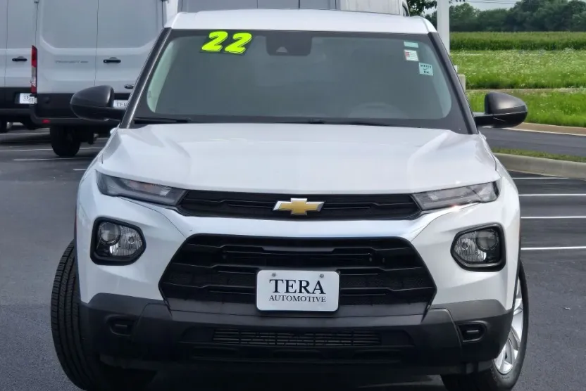 2022 Chevrolet Trailblazer LS photo 1