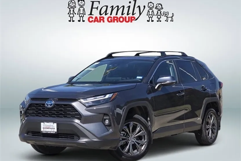 2024 Toyota RAV4 Hybrid XLE Premium photo 1