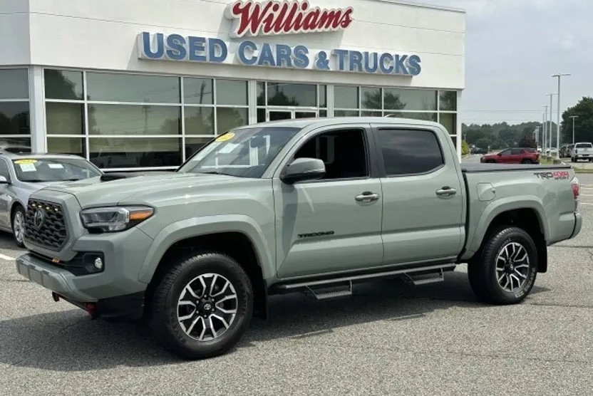 2022 Toyota Tacoma TRD Sport V6 photo 1