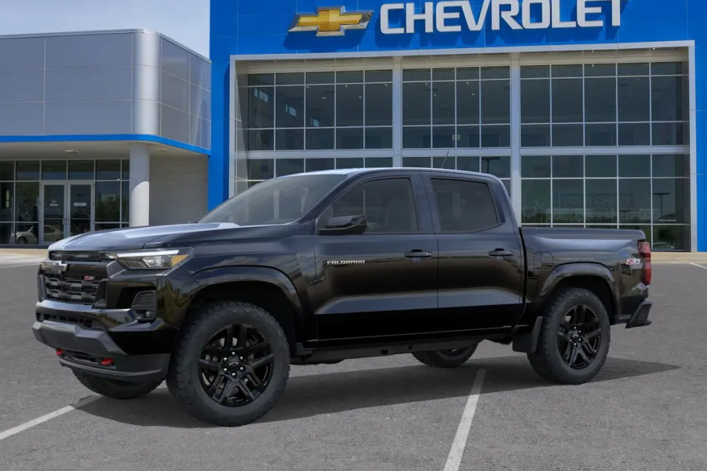 2025 Chevrolet Colorado Z71 photo 1