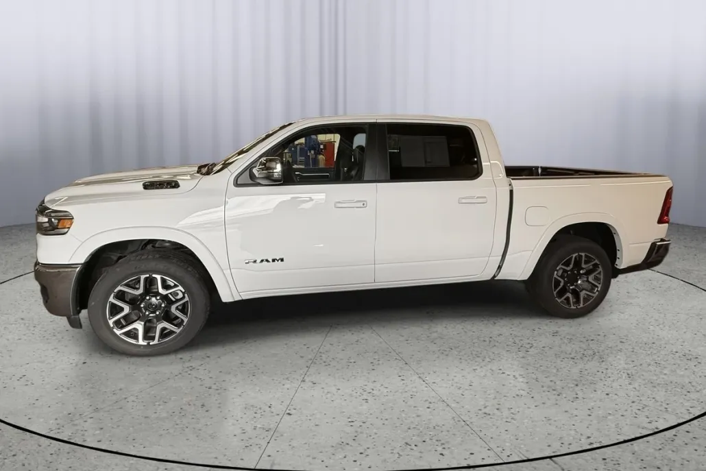 2025 Ram 1500 Laramie photo 1
