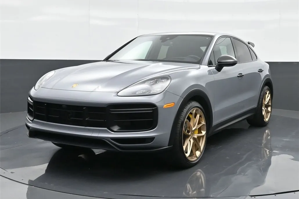2023 Porsche Cayenne Coupe Turbo GT photo 1