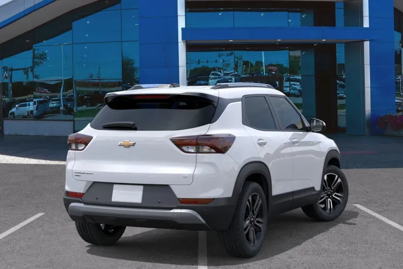 2026 Chevrolet Trailblazer LT photo 1