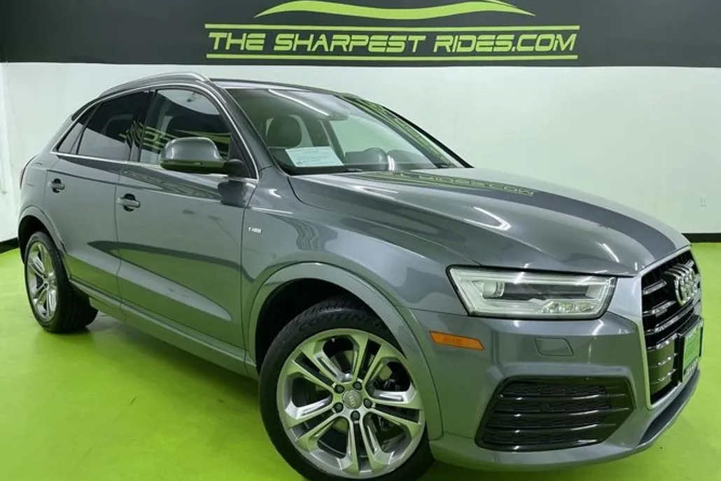 2016 Audi Q3 Premium Plus photo 1