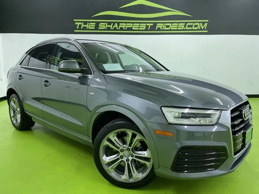 2016 Audi Q3 Premium Plus photo 1
