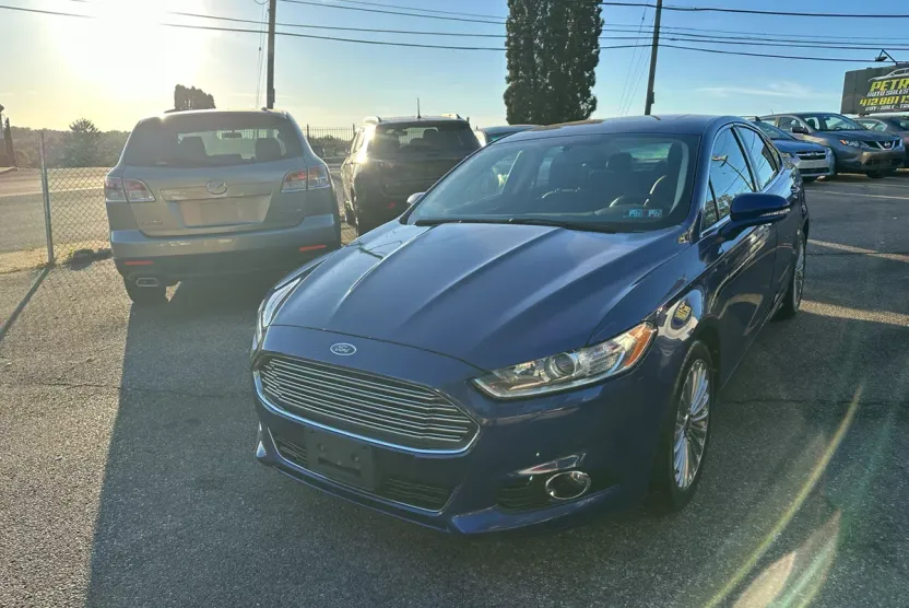 2013 Ford Fusion Titanium photo 1