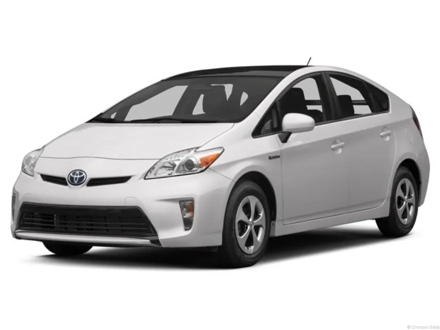 2013 Toyota Prius photo 1