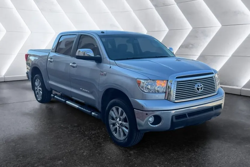 2010 Toyota Tundra Limited photo 1