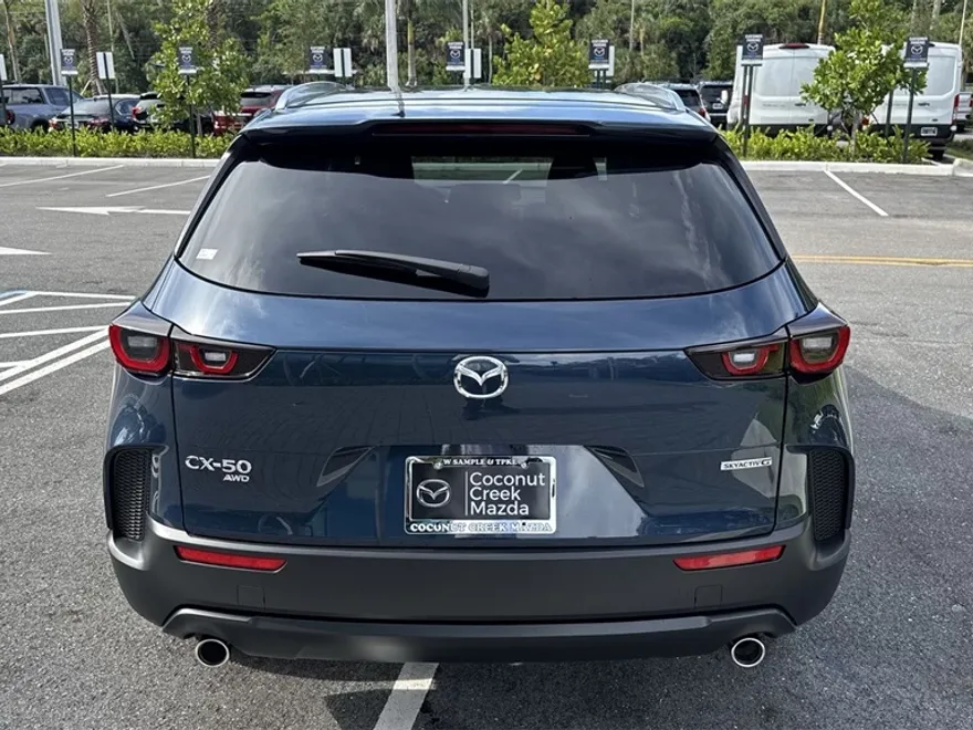 2025 Mazda CX-50 2.5 S Preferred photo 1