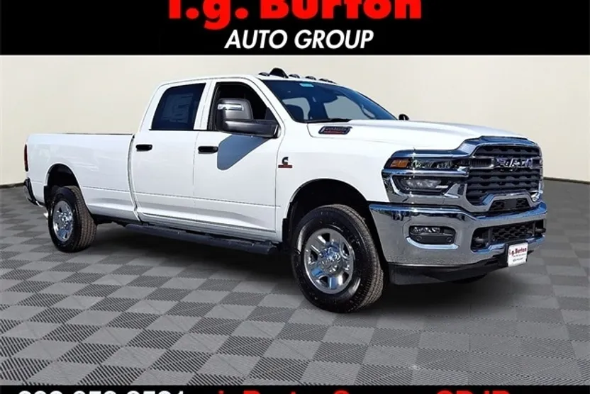 2025 Ram 2500 Tradesman photo 1