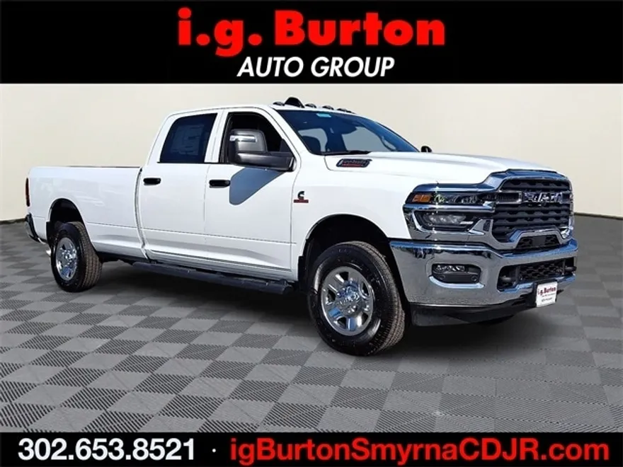 2025 Ram 2500 Tradesman photo 1