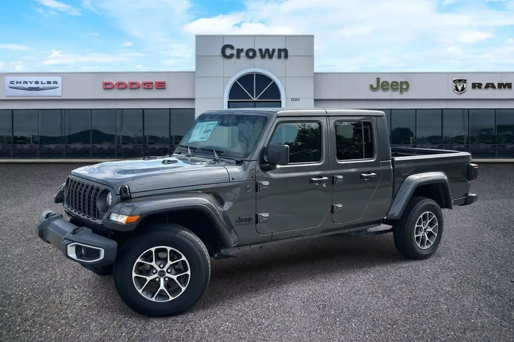 2024 Jeep Gladiator Sport photo 1