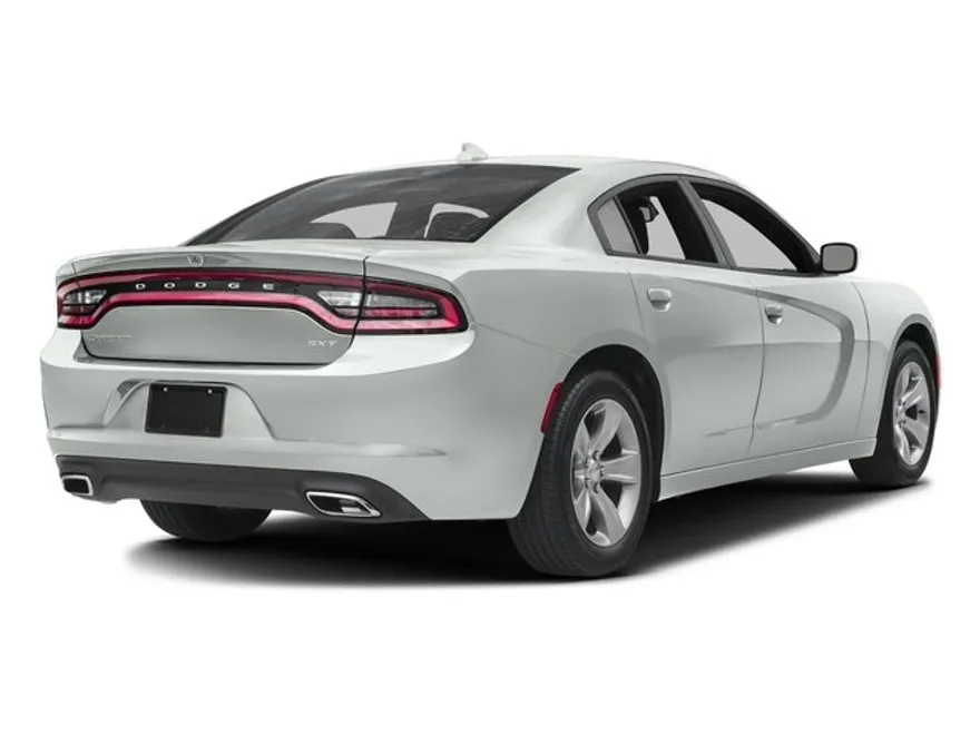 2017 Dodge Charger SXT photo 1