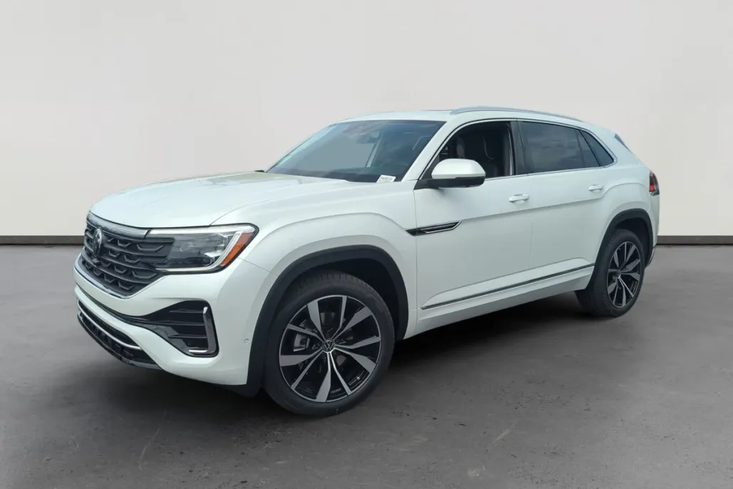 2026 Volkswagen Atlas Cross Sport SEL Premium R-Line photo 1