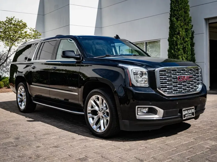 2019 Gmc Yukon XL Denali photo 1