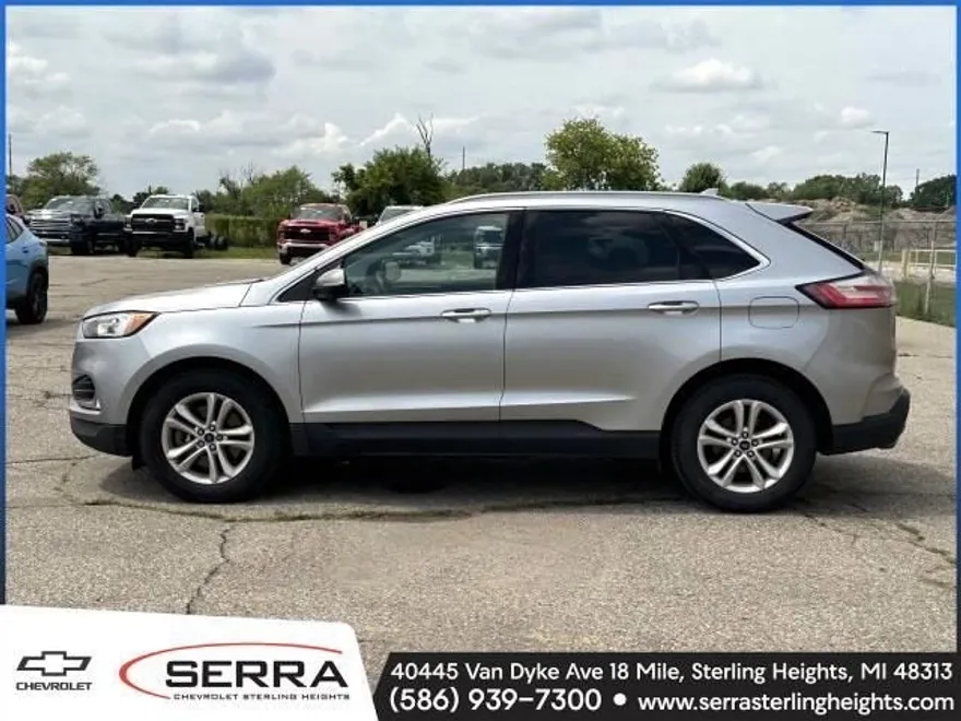 2020 Ford Edge SEL photo 1