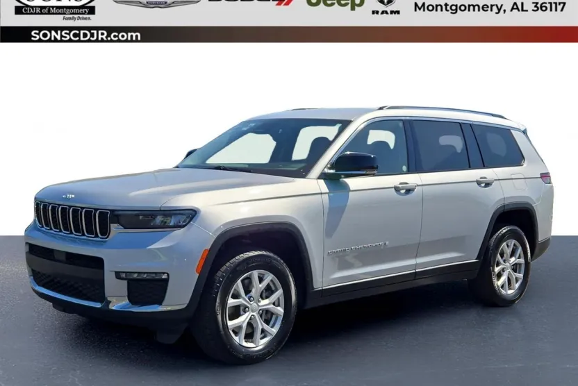 2023 Jeep Grand Cherokee Limited photo 1