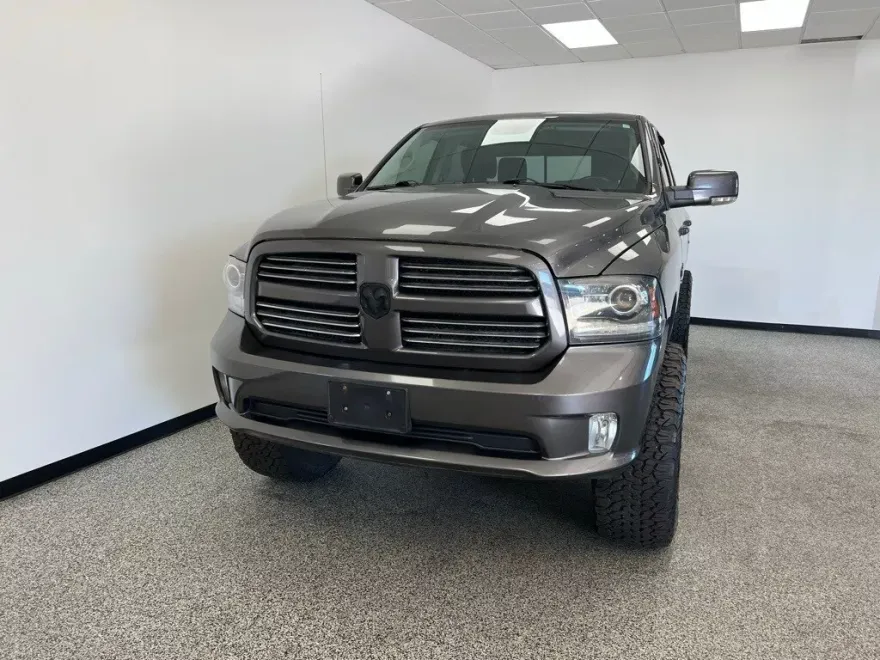 2017 Ram 1500 Sport photo 1