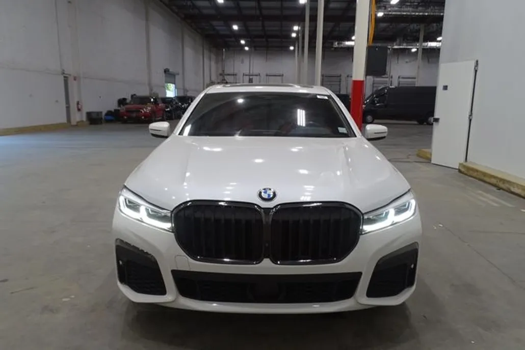 2022 Bmw 750i xDrive Sedan photo 1