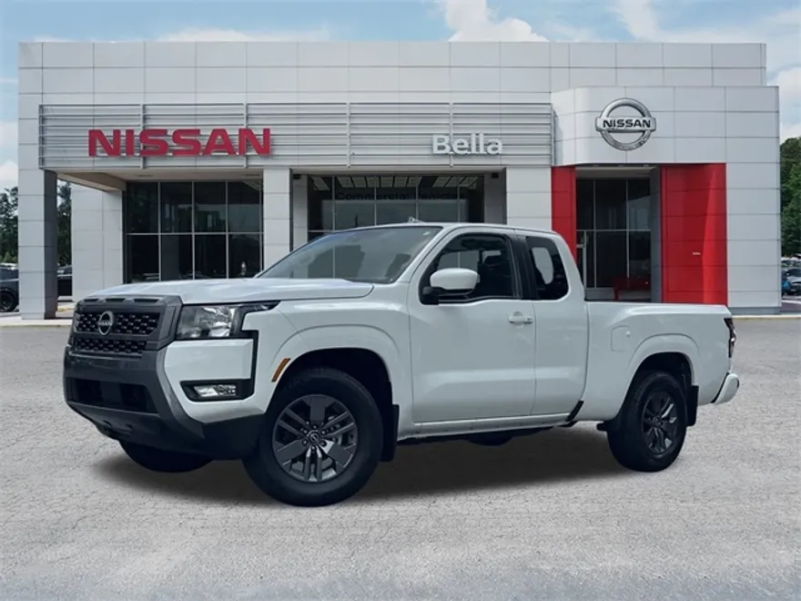 2025 Nissan Frontier SV photo 1