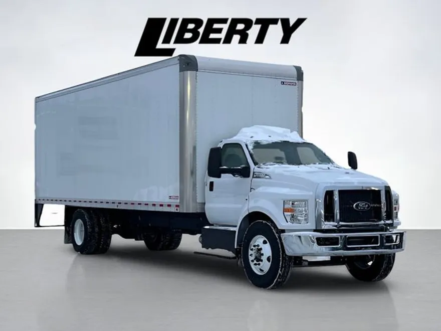 2025 Ford F-650 photo 1