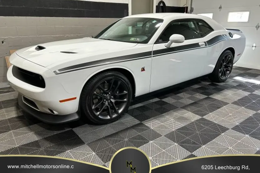 2021 Dodge Challenger R/T Scat Pack photo 1