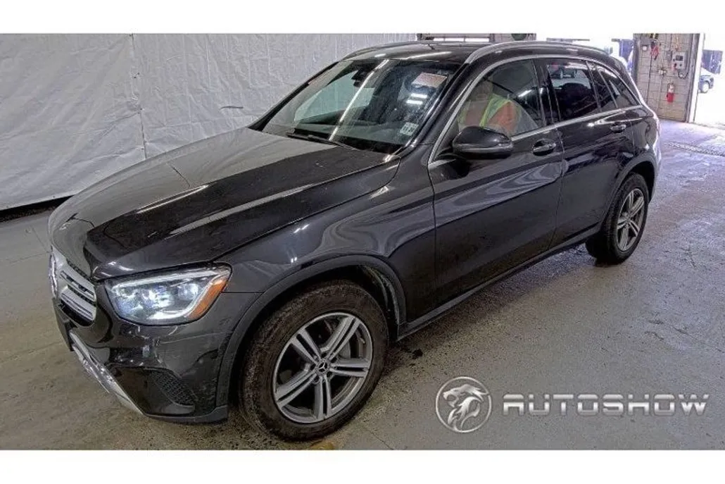 2020 Mercedes Benz GLC 300 4MATIC photo 1