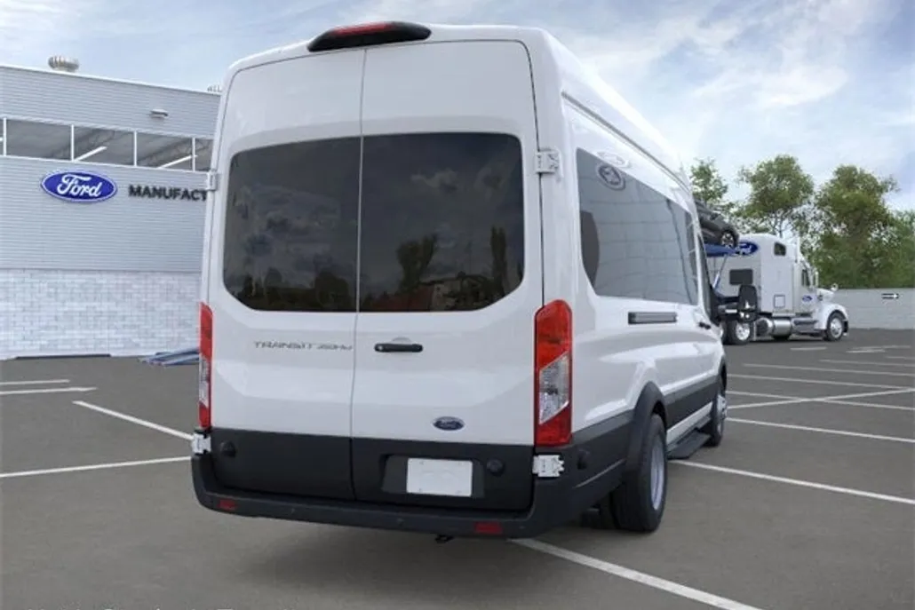 2025 Ford Transit photo 1