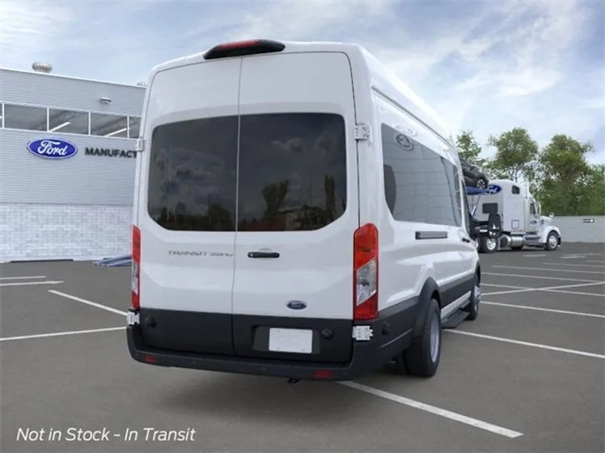 2025 Ford Transit photo 1
