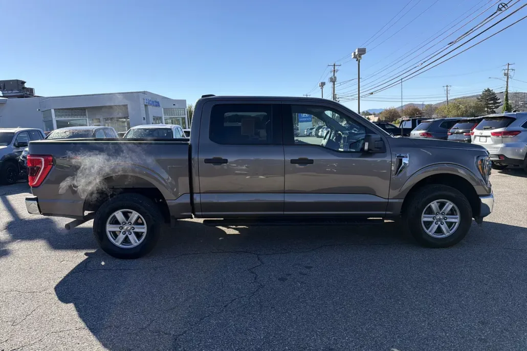 2023 Ford F-150 XLT photo 1